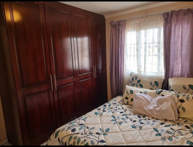 2 BEDROOM HOUSE FOR SALE IN EVATON WEST